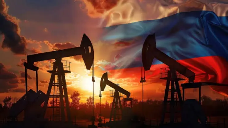 Russian July Oil Exports Via Western Ports to Fall 4% on Drone Attacks