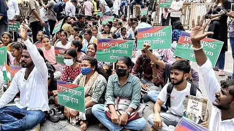 Student Storm: Gen Z Sparks High-Stakes Showdown Over Jharkhand Exams