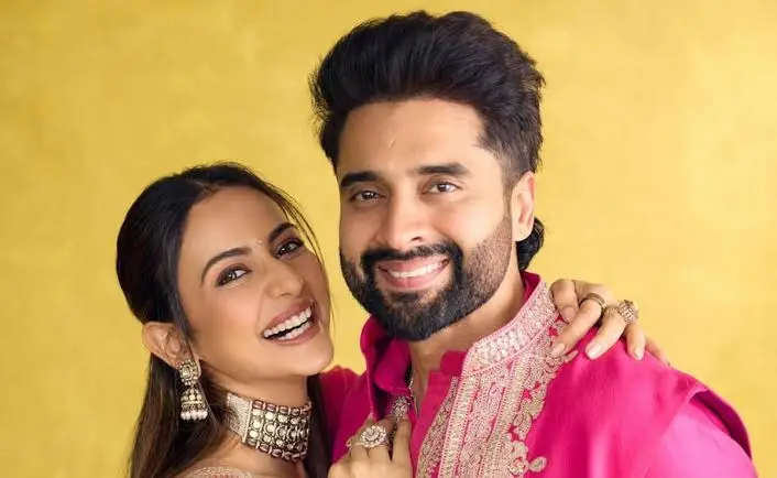 Bollywood’s Sweetest Mama: Jackky Bhagnani Drops Heartfelt Birthday Tribute for Diviyanaa