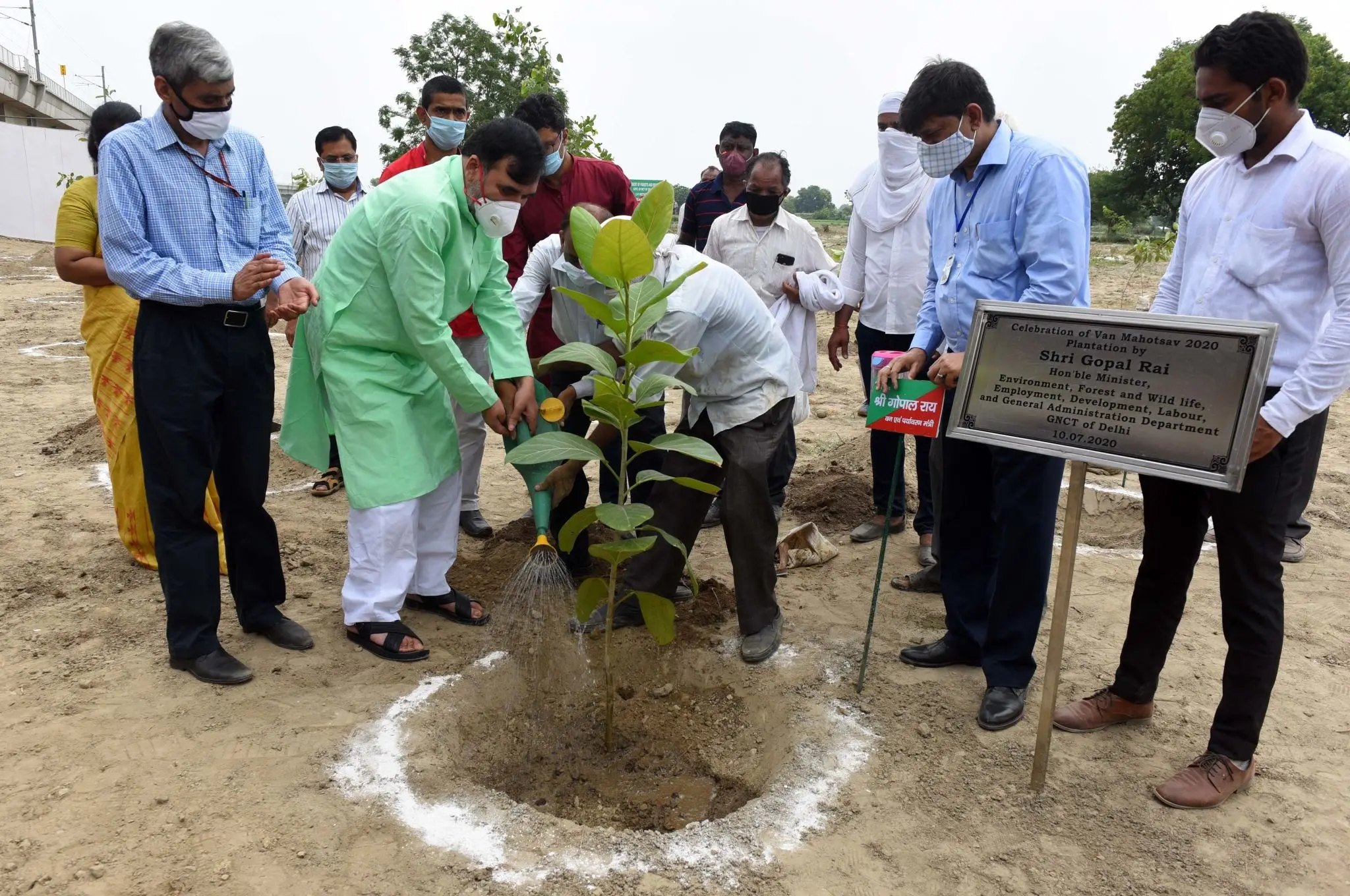 DDA Plants 100,000 Saplings in Special Independence Day Drive