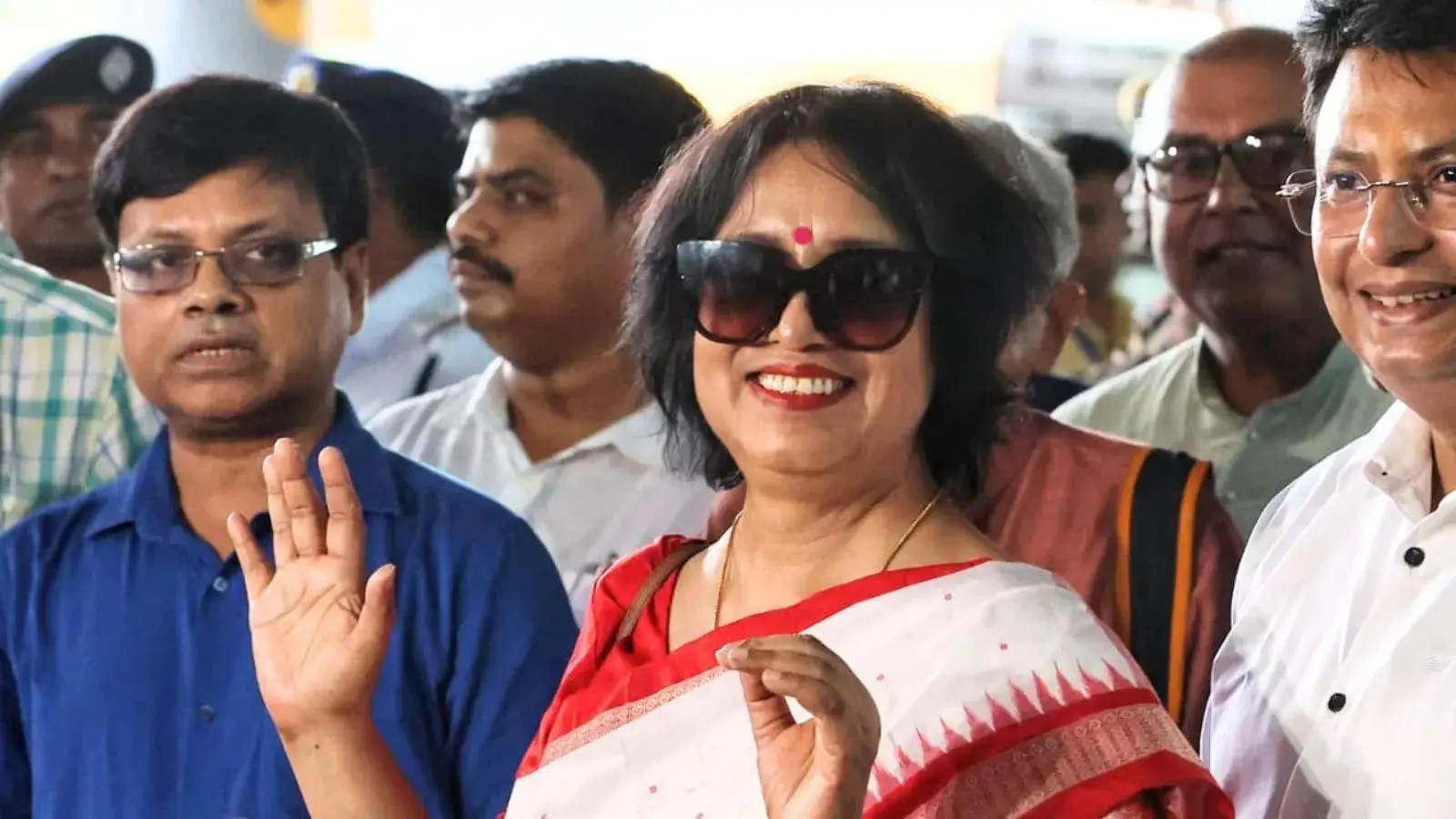 Writing a New Chapter: Exiled Author Makes Landmark Return to Kolkata