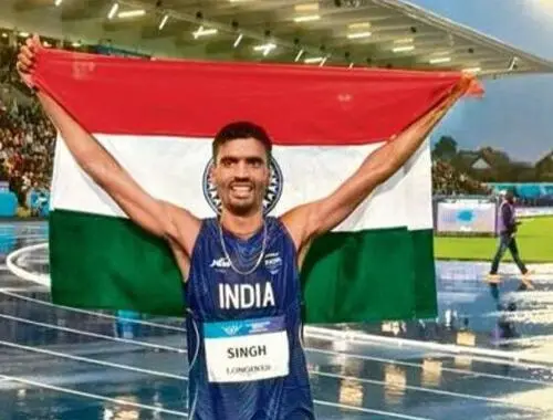 Double Triumph: Gulveer Singh Scripts History with Dual Glasgow Medals