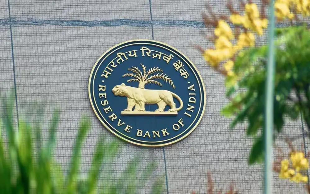 Yields Ease, Money Moves: India's 10-Year Bond Softens as RBI Releases Fresh Data