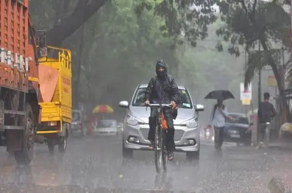 Heavy Rain Hits Delhi-NCR as IMD Issues Orange Alert for States