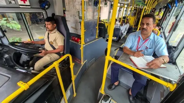 The Safest Drivers May Be the Newest: India’s Bus Accident Data Reveals a Surprising Paradox