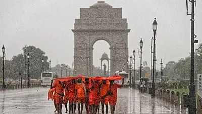 Monsoon Refresh: Fresh Spells of Delhi Rainfall Bring Temperature Drop and Yellow Alert