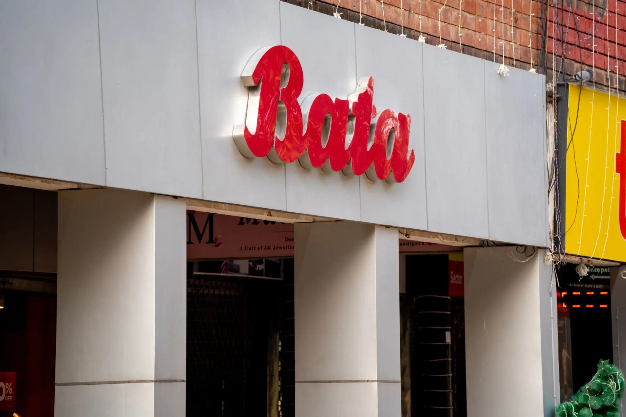 Bata India Approves ₹25 Dividend as Q1 Revenue Hits ₹9.79 Billion