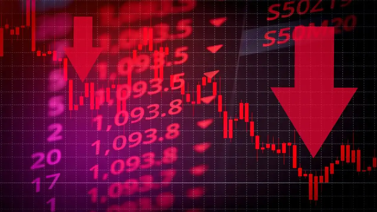 Indian Rupee Climbs to 95.33 as Sensex and Nifty 50 Decline