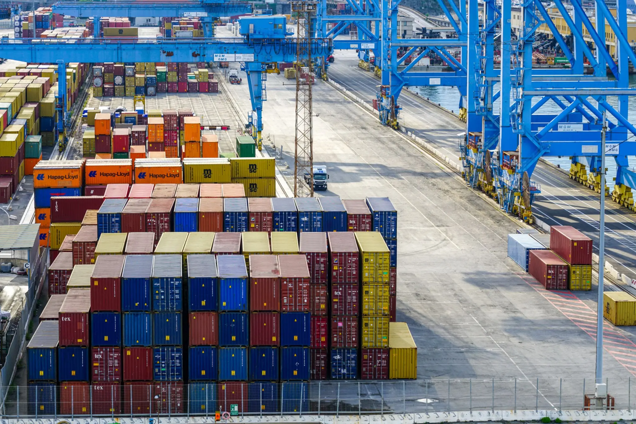 Gujarat Pipavav Port Q1 Net Profit Reaches ₹1.48 Billion
