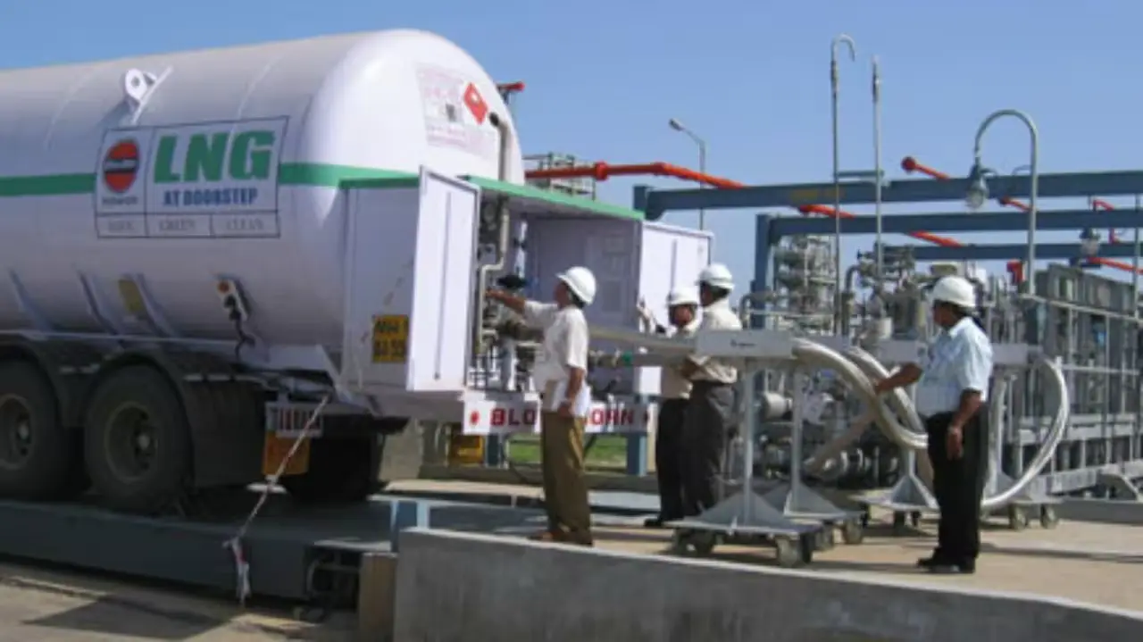Cargo Catch-Up: Petronet's Qatar Deal Extends Delayed Shipments to April 2028