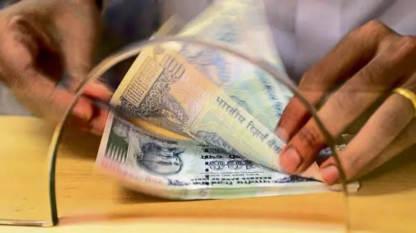 Why Indians Aren't Moving Their Savings Even as Bank Returns Shrink
