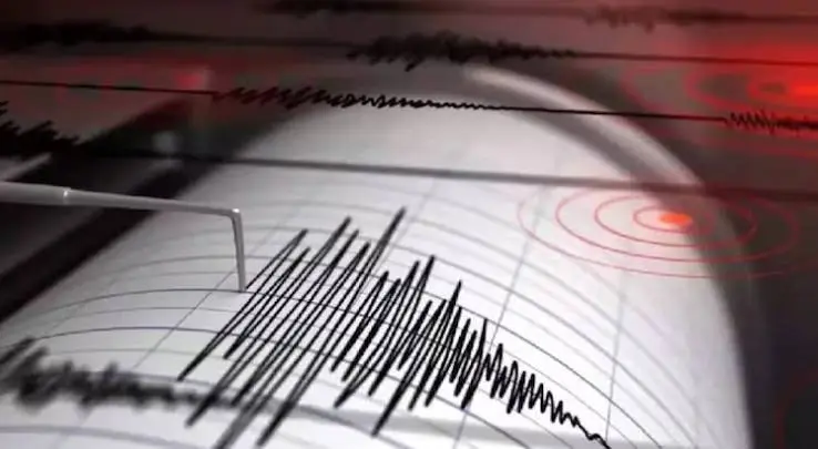 Magnitude 7.7 Earthquake Strikes Off Indonesia, Tsunami Warning Issued