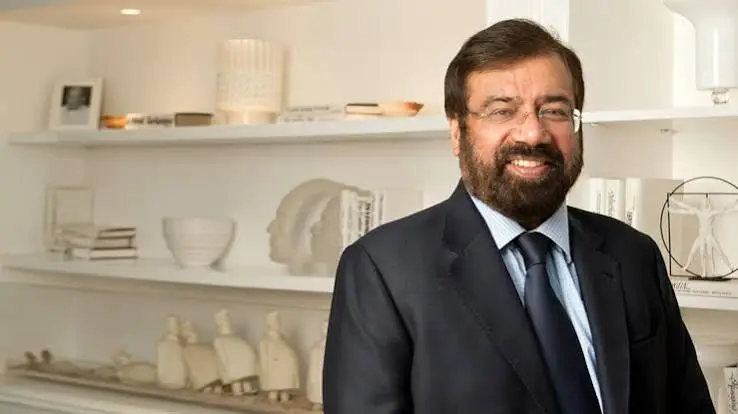 Harsh Goenka Highlights Munnar Heritage Building Paying ₹25 Rent