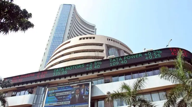 Indian Stock Market Closes Flat as Sensex and Nifty Consolidate