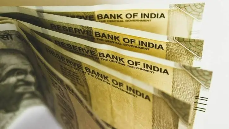 Buffer Up: Commercial Bank Cash Balances Tick Higher to Rs 7.93 Trillion
