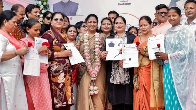 2,500 Women Get Delhi Lakshmi Yojna Approval Letters