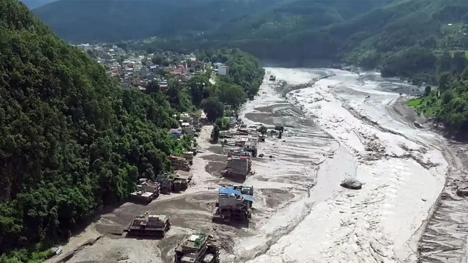 From Debris to Danger: Satellite Imagery Reveals Unstable Lake Threatening Nepal