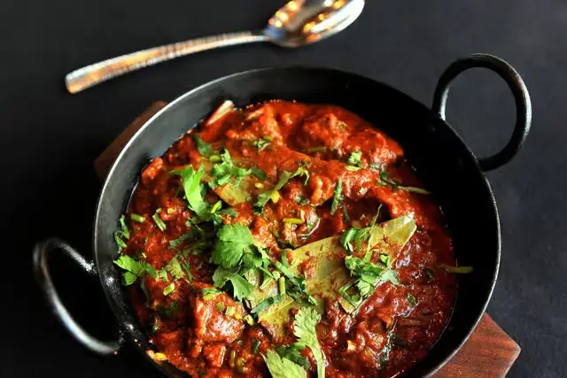 Curry on a Budget: Why Milton Keynes is a Haven for Indian Takeaway Lovers