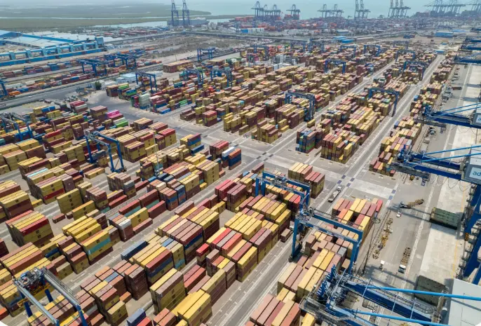 APSEZ Launches Empty Container Yard at Mundra Port