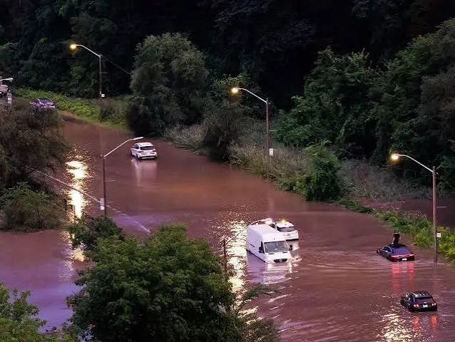 Toronto Underwater: ‘100-Year Storm’ Leaves Homes Flooded, Power Cut