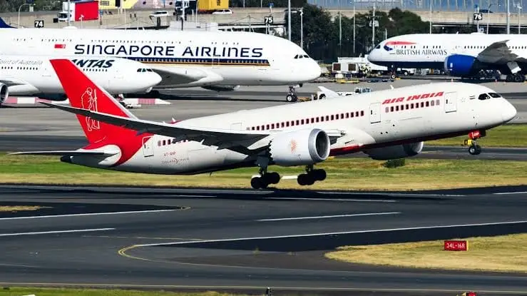 Singapore Keeps Politics Out of the Cockpit on Singapore Airlines' Air India Investment