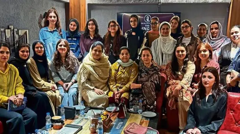Turning Pages, Building Bonds: How a Srinagar Reading Circle Is Quietly Reshaping Women's Lives