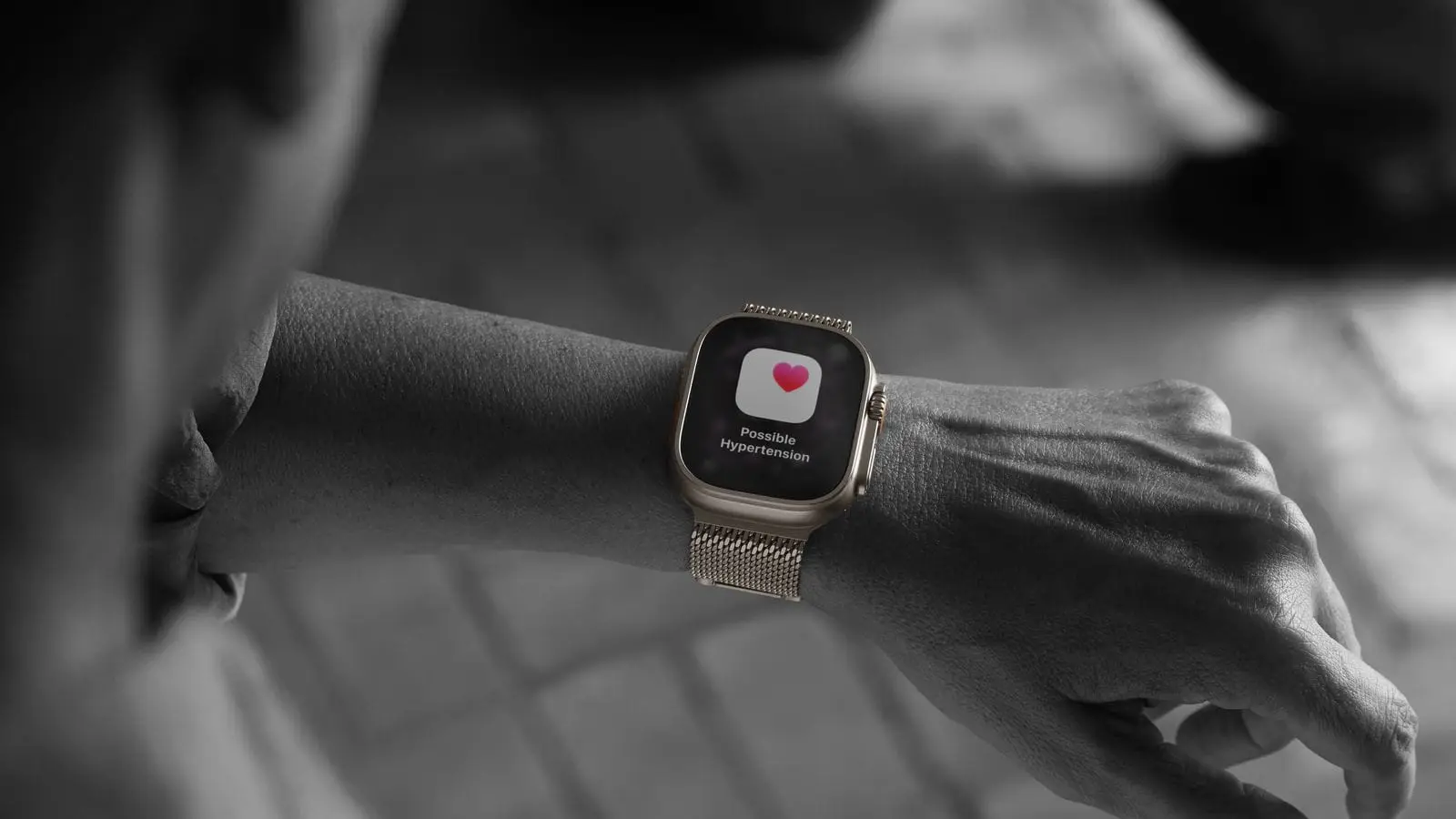 Apple Watch Series 12 Hypertension Alert Hits Regulatory Pause in India