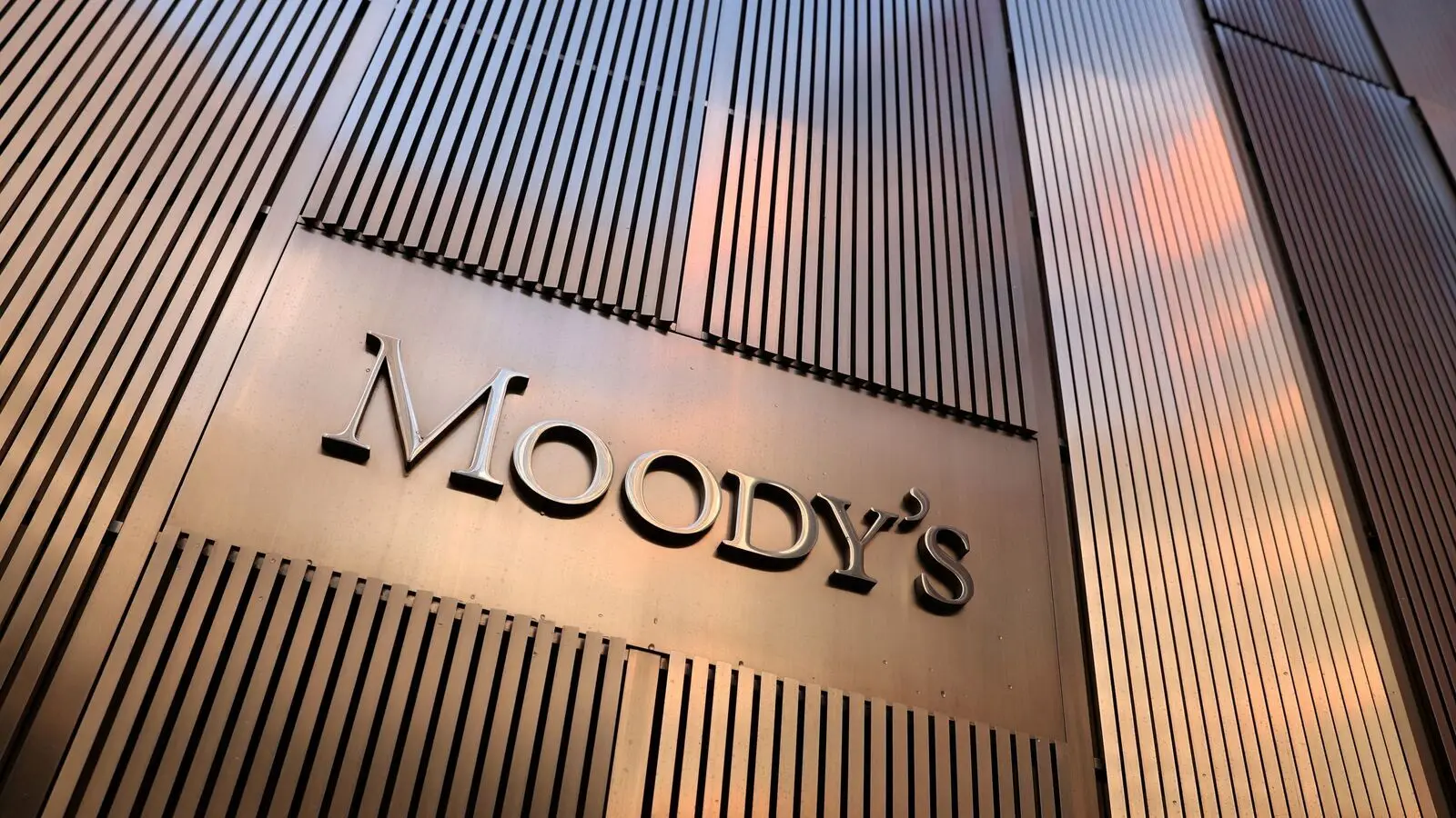 Steady Spirits: Moody’s Affirms Diageo’s A3 Ratings with Stable Outlook