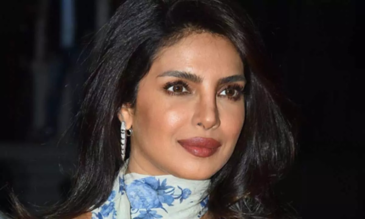 What Priyanka Does Mid-Air to Stay Flawless — You’ll Wish You Knew Sooner!