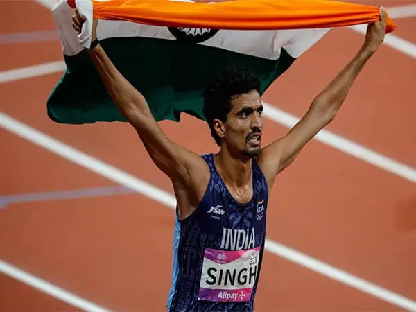 Gulveer Singh Breaks His Own 10,000m National Record at USA Meet