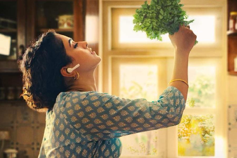 ZEE5’s Mrs. Starring Sanya Malhotra Sets Record-Breaking Opening Weekend
