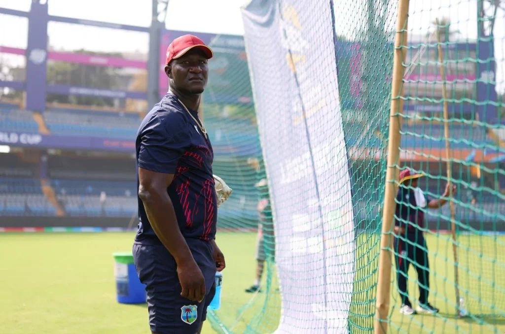 Darren Sammy Pleads for Exit as West Indies Team Remains Stranded in Kolkata