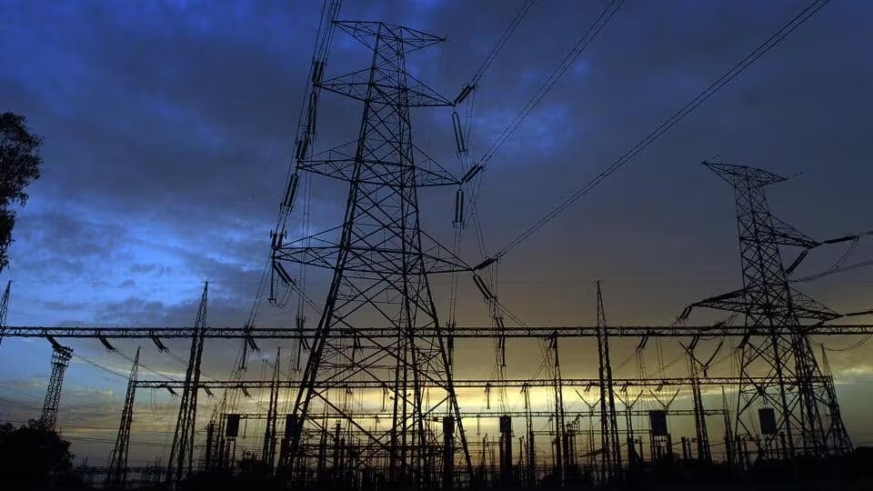 Power Play: Indian Gencos Defy Demand Dip, Shine Bright in Fitch’s Latest Review