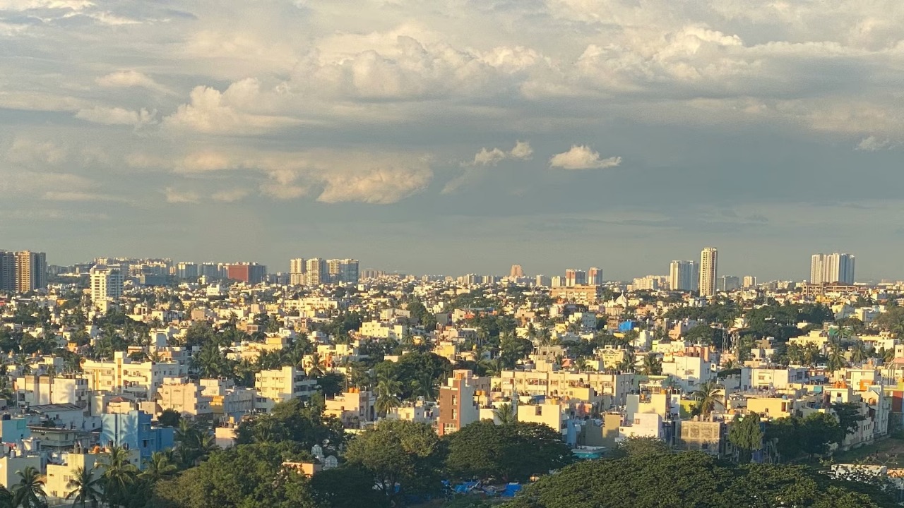 Cloudy Skies and Rising Temperatures: Bengaluru’s Unique Makar Sankranti Weather
