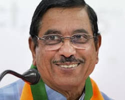 Who Is Pralhad Joshi? Inside the Shift as Five-Time MP Takes Charge of India’s Education Ministry