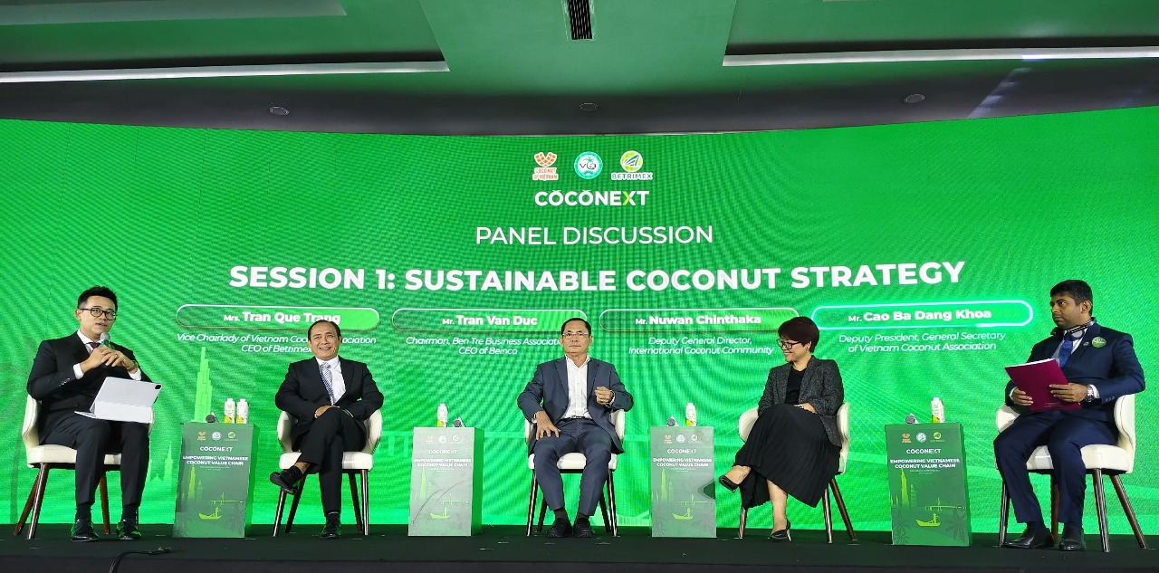 Vietnam Pioneers Global Coconut Industry Meet at CocoNext 2024