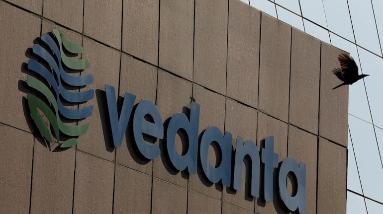 Vedanta's Q3 Profit Soars 77% to Rs 3,547 Crore, Beating Expectations
