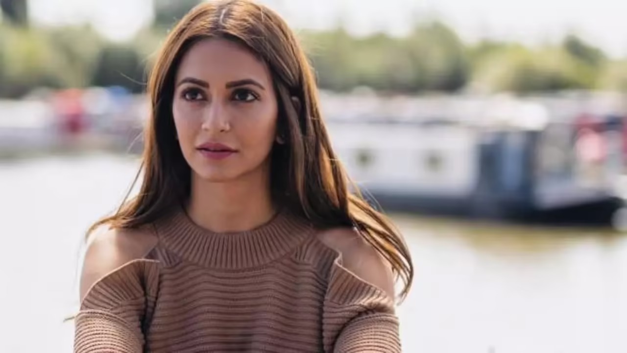 Signed, Sealed... Rejected? Kriti Kharbanda Spills the Industry Secret
