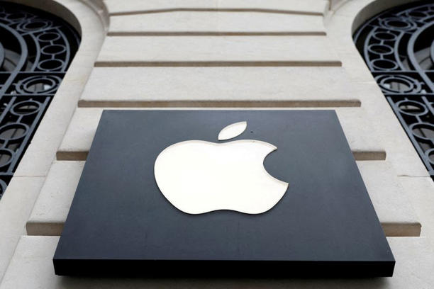 UK Tribunal Clears Path for Billion-Dollar App Store Suit Against Apple