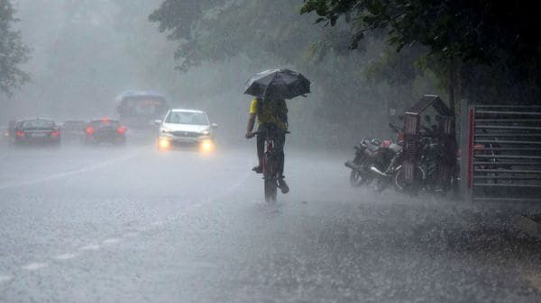 Clouds on Code Orange: IMD Issues 4-Day Heavy Rain Alert for THIS State
