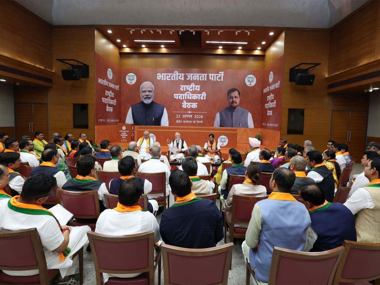 Anthem Battle: PM Modi Meets New BJP Team After Sharp CWC Resolution Rebuke