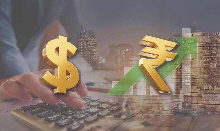 India Rupee Trades at 94.85 Amid Central Bank Dollar Sales