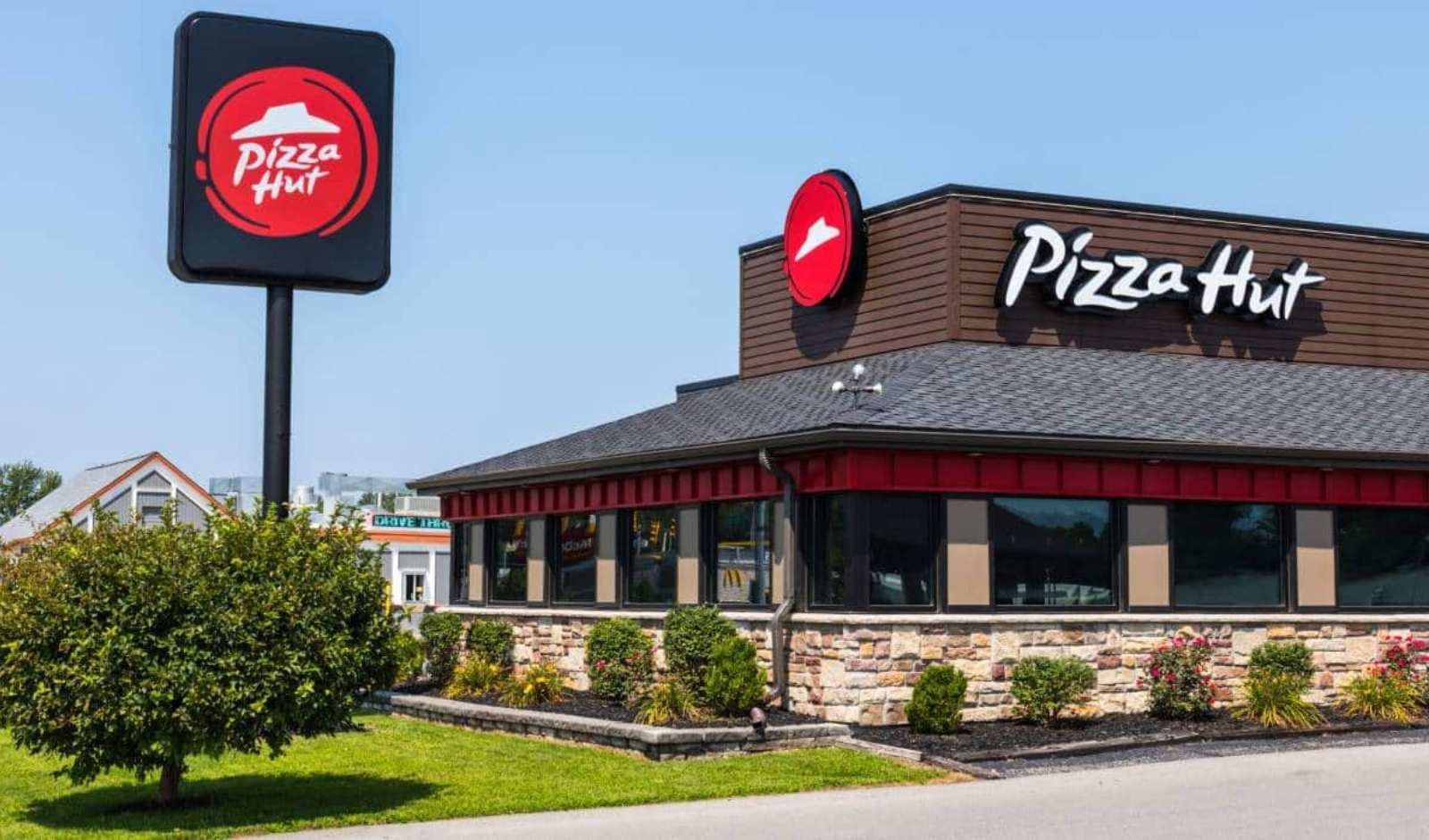 Devyani International Signals Early Demand Revival, Pauses Pizza Hut Store Expansion In 2025