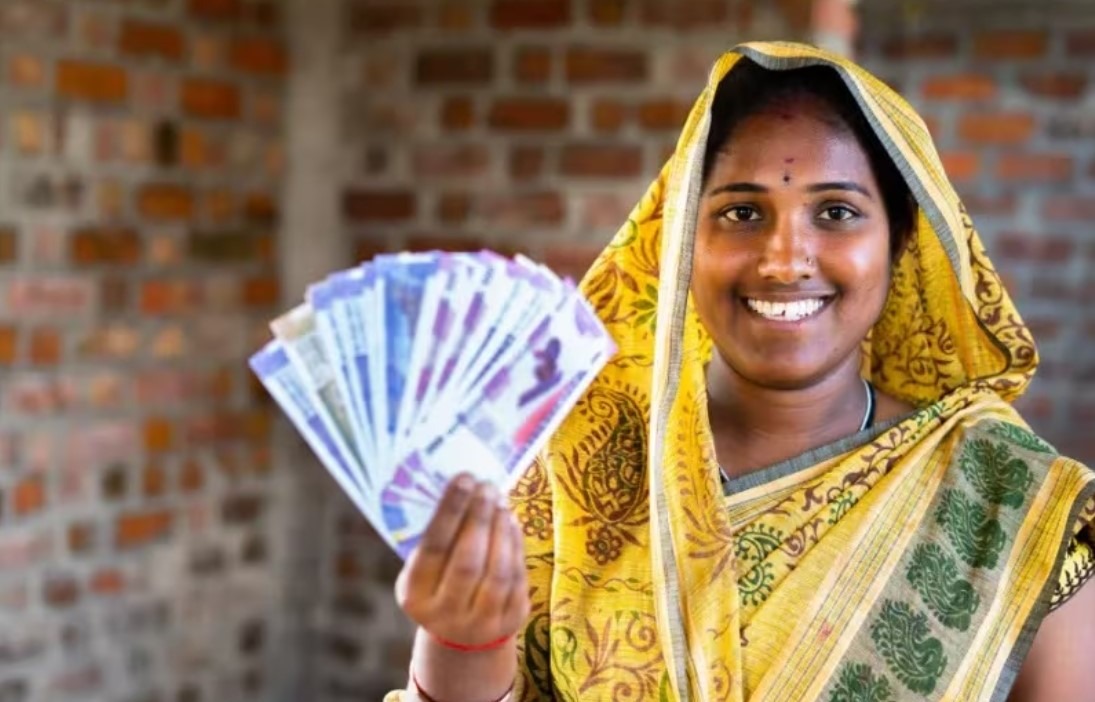 Odisha Empowers Women: CM Majhi Unveils 'Lakhpati Didi Sahayika Yojana'