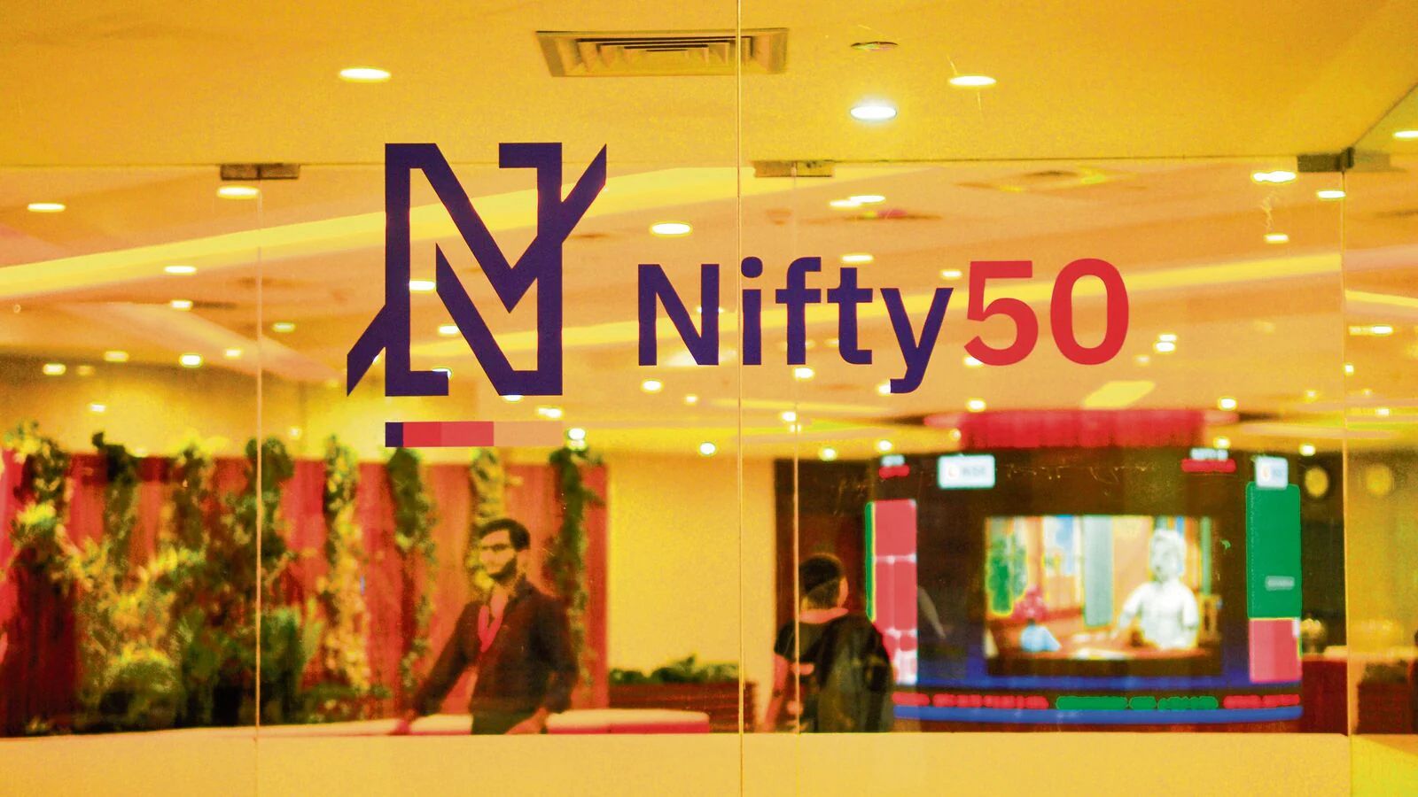 Nifty 50 Gains 0.5% Amid Budget-Driven Volatility; Sensex Tests 81,000 Mark
