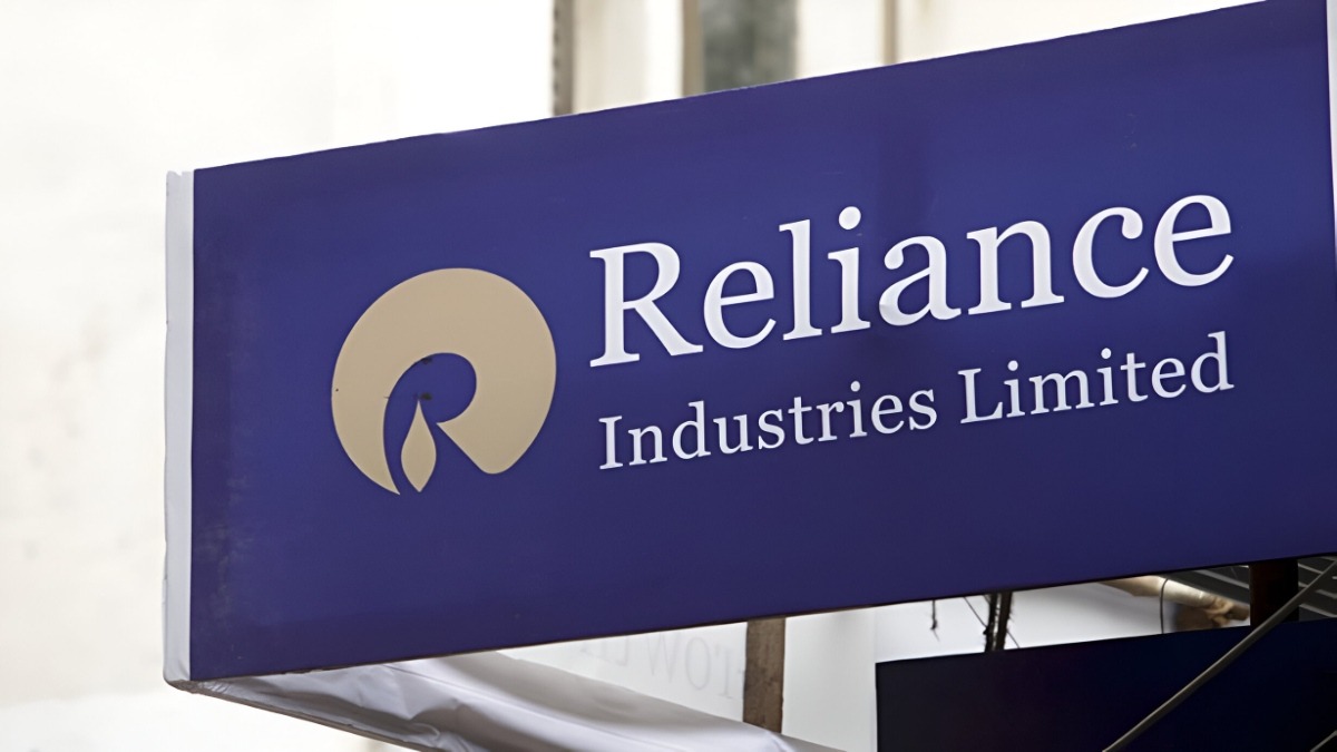Reliance Industries' Q3 Profit Surpasses Expectations, Driven by Retail and Telecom Growth