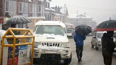 Jammu and Kashmir Weather and AQI Update: February 11, 2025
