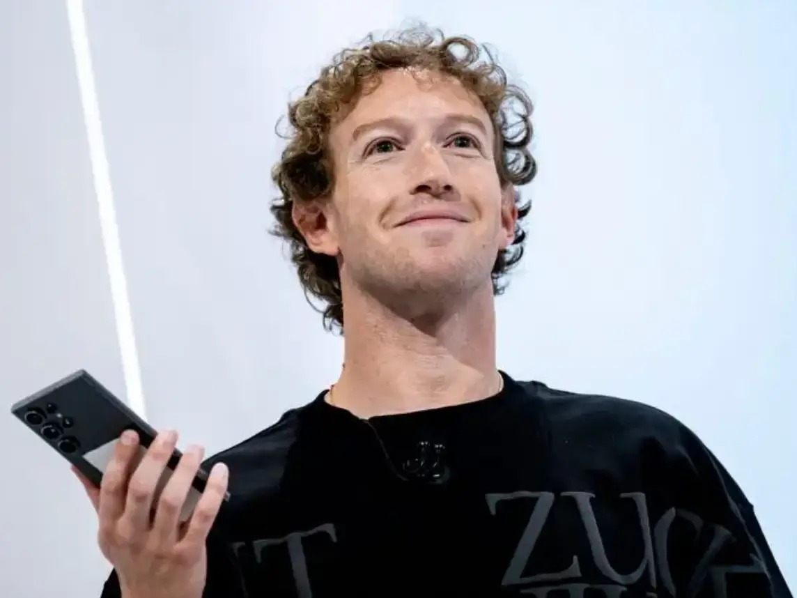 Zuckerberg’s Hindi Hustle: $55 an Hour to Teach Bots How India Talks
