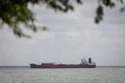 Venezuela Boosts Oil Shipments To U.S. And India While Caribbean Storage Declines Sharply