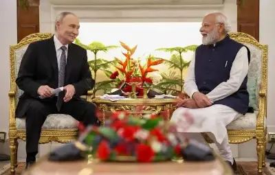 Putin Backs India's Autonomy, Says Western Pressure Will Boomerang